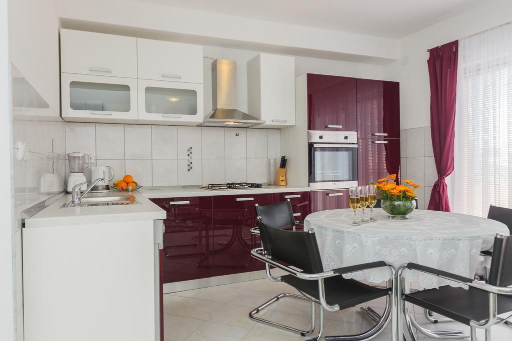 Kaštela Apartment Anna מראה חיצוני תמונה